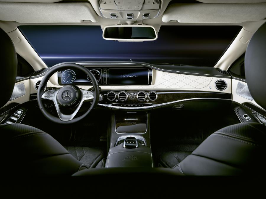 Торпедо Mercedes-Maybach S650 Pullman Guard (VV222) 2019 года  (фото 5 из 7)